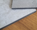 HPL-Platten vs. Aluverbundplatten (Dibond): Unterschiede, Vorteile & Preise